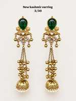 Anting Hoop Kashmiri Paduan Tembaga Zirkon Hijau Desainer Berlapis Emas Antik Bentuk Bunga Mutiara Imitasi Etnik Tradisional
