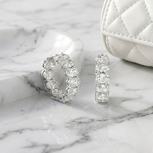 Boucles d'oreilles créoles serties de diamants ovales 4.00CTW - Product Image 2