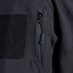 Chaqueta Deportiva Negra de Alta Calidad con Cuello Alto y Cierre, Ajustable, Reflectante y Ligera para Hombre - Product Image 4