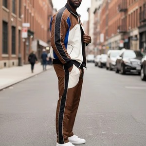 Ensemble de survêtement en nylon bicolore pour homme OEM, 2 pièces, streetwear, veste coupe-vent zippée, pantalon parachute à jambes larges, logo personnalisé - Product Image 5