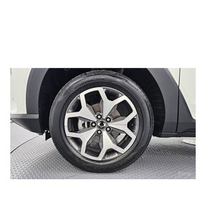 KGM KG Mobility (SsangYong) Torres Gasoline 1.5 2WD June 2024 Model 33,930 km Automatic Gearbox Leather Seats Rear Camera Left - Product Image 5