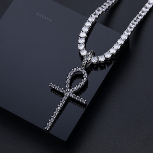 จี้รูปกางเขนอังค์ประดับมอยส์ซาไนต์สีดำ - ผลิตจากเงินแท้ 925 ชิ้นงานคลาสสิกที่ได้รับแรงบันดาลใจจากศรัทธา เครื่องประดับคริสเตียนทำมือ - Product Image 3