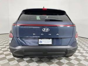 Voiture d'occasion fiable <span class=keywords><strong>Hyundai</strong></span> <span class=keywords><strong>Kona</strong></span> SEL SUV 2024 (2.0L 4 cylindres CVT) - Product Image 4