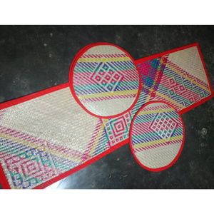 Ensemble de nappes et de sets de table Shetal Pati faits à la main, écologiques, tissés naturellement, décoration d'intérieur, 1 nappe + 6 sets de table pliables - Product Image 5