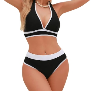 Conjunto de Bikini Premium Europeo y Americano con Top Corto en V |   Trajes de Baño de Dos Piezas Atemporales al por Mayor, Trajes de Baño de Alta Gama para Comercio Exterior - Product Image 5