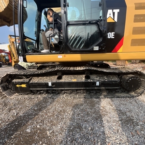 Excavatrice CAT320E d'occasion robuste, Caterpillar 320E, 20T, excavatrice hydraulique pour les opérations d'excavation dans les mines et les carrières - Product Image 2
