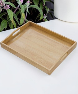 Plateau de service pour le petit-déjeuner en bois artisanal Unicorn Handicrafts, durable, facile à nettoyer, pour la restauration, les restaurants, la maison et la cuisine - Product Image 1