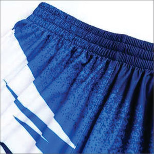 Uniformes de Baloncesto Deportivos de Color Sólido con Logotipo Personalizado y Nombre del Equipo, Diseño Moderno y Transpirable, 100% Poliéster - Product Image 4