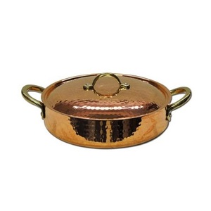 Cacerola de Cobre con Motivo de Hoja de Roble y Detalles en Plata para Servir Comida Caliente en Cenas Elegantes - Product Image 2