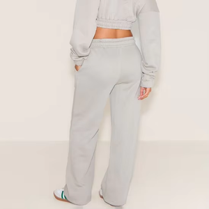 Chándal de alta calidad Unisex 2025 con serigrafía Colección de invierno Tallas para hombres y mujeres disponibles Precios al por mayor - Product Image 1