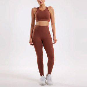 Ropa Deportiva para Mujer, Conjunto de Yoga de 2 Piezas, Material Spandex, Conjunto de Yoga de 2 Piezas para Mujer con Empaque Personalizado - Product Image 1