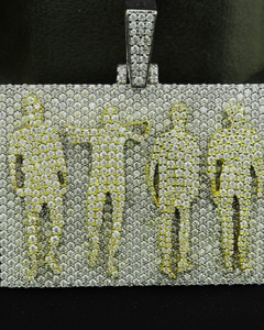 Pendentif personnalisé de luxe en moissanite certifiée avec logo et initiales, bicolore en argent 925, bijoux hip-hop pour rappeur - Product Image 1