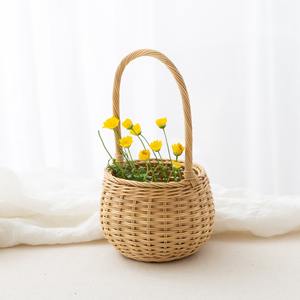 Panier cadeau en rotin durable, prix bas, fait main, paniers de rangement pour la Saint-Valentin - Product Image 4