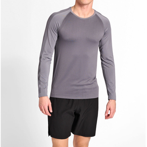 Camiseta térmica de compresión para hombre, de manga larga, que absorbe la humedad, para entrenamiento en el gimnasio en climas fríos - Product Image 1
