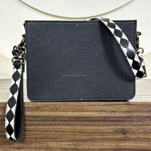 Conjunto de Bolso Bandolera Cruzado de Cuero Genuino con Diseño a Cuadros y Bolso de Mano con Correa de Muñeca, Elegante Conjunto de Dos Piezas para Mujer - Product Image 5