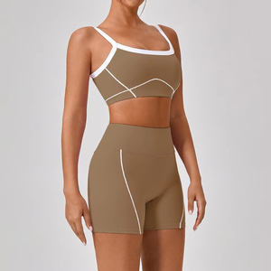 Conjunto Deportivo de 2 Piezas para Mujer, Encaje, Color Sólido, Tejido de Punto, Spandex, Algodón, Pantalones Cortos de Cintura Alta, Rayas Blancas, Transpirable, Estilo Deportivo, Primavera - Product Image 1