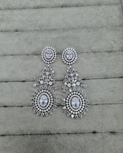 Boucles d'oreilles pendantes longues de luxe en pierres précieuses ovales et diamants américains, pour réception nuptiale, mode, soirée, pour femmes - Product Image 3