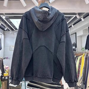 Sweat-shirt à capuche oversize unisexe gris, design patchwork découpé, manches classiques, polaire 100% coton, hiver, vintage, délavé - Product Image 5