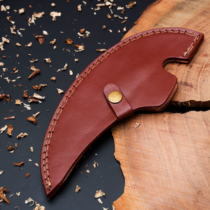 Cortador de Pizza THEWIZ CRAFTS, Hecho a Mano, de Acero con Alto Contenido de Carbono, Mango de Madera con Revestimiento Negro, Funda de Cuero, Resistente, para Cocina - Product Image 2