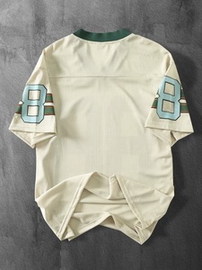 เสื้อยืดแขนกุดคอวีสไตล์อเมริกันฟุตบอลวินเทจสำหรับผู้ชายปี 2025 ระบายอากาศได้ดี พิมพ์ลายโลโก้ด้านหน้า ผ้าทอเนื้อแน่น สวมใส่สบายๆ สไตล์สปอร์ต - Product Image 4