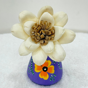 Exportateur mondial de fleurs artificielles en bois de sola de qualité supérieure, faites à la main, tailles 6/8/10 cm, décoration intérieure, Noël, respectueuses de l'environnement - Product Image 1
