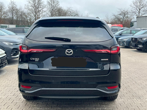 Mazda CX-80 d'occasion 2025, 6 cylindres, puissance (254 ch), carburant diesel, 4 roues motrices, 4x2, 2 essieux, 3,3 L, Euro 6e, transmission automatique, conduite à gauche - Product Image 4