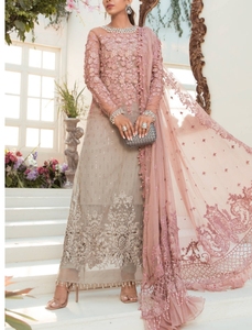 Colección de ropa de fiesta india y pakistaní de alta calidad para mujer, con bordados y mangas largas, a bajo precio y con MOQ bajo, lista para usar. - Product Image 1