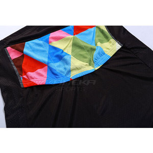 Shorts de cyclisme sportifs pour hommes KANEKA SPORTS de qualité supérieure, tissu durable en Spandex/Polyester, écologique, respirant et léger - Product Image 5