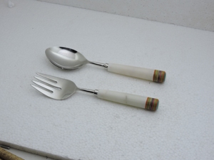 Fourchette et cuillère à salade en acier inoxydable de qualité alimentaire avec manche en résine, ustensiles de service pour restaurant, vaisselle, marque privée, vente en gros - Product Image 3