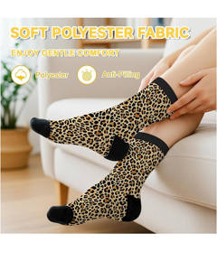 Rashguard pour homme imprimé de dessins animés élégants, tissu doux et confortable, séchage rapide et respirant, design tendance pour une utilisation sportive - Product Image 2