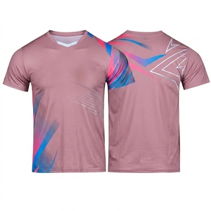 Maillot de football personnalisé pour homme, col en V, manches courtes, respirant, ajusté, en polyester, imprimé dégradé, vêtements de sport toutes saisons - Product Image 1