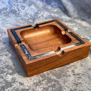 Classic Handmade American Style Wooden Cigar <b>Ashtray</b> New Customized Shape Tabletop Design Eco-Friendly Smoking Ash Holder Home - Product Image 3
