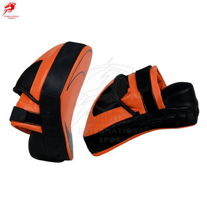 Mittons de frappe solides à compatibilité universelle pour tous les styles d'entraînement, fournitures fiables pour l'entraînement en équipe - Product Image 3