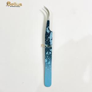 แหนบดัดขนตาโค้งสีชมพูพร้อมโลโก้สั่งทำ วัสดุสแตนเลส บรรจุภัณฑ์แบบหลอดรักษ์โลก รับผลิตแบรนด์ส่วนตัว - Product Image 5