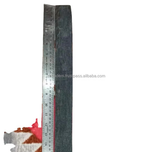 Poignée de couteau en corne de buffle noire faite à la main Style animal écologique avec finition brillante polie pour couteaux personnalisés - Product Image 1