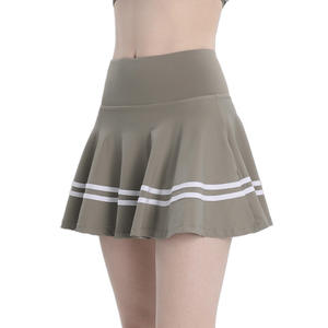 Shorts de sport décontractés en coton pour femmes, légers, respirants, avec poches, pour le golf, le tennis, le badminton et les activités de plein air, jupe plissée unie - Product Image 1