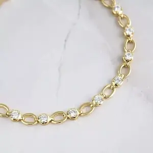 Bracelet tennis classique en argent sterling plaqué rhodium avec moissanite pour femme, bijou minimaliste à maillons. - Product Image 3