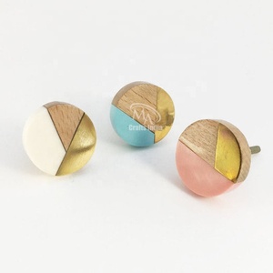 Pomo de Puerta Moderno de Resina y Madera con Latón para Dormitorio, Cocina, Sala de Estar, Hotel y Escuela, Nuevo en 2021 - Product Image 4