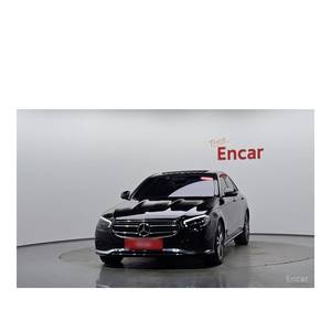 Mercedes-Benz Clase E E250 Avantgarde Octubre 2023 29.425 km Norma de Emisiones Euro V Caja de Cambios Automática Asientos de Cuero Volante a la Izquierda - Product Image 2