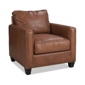 Fauteuil classique en cuir marron avec garniture cloutée, fauteuil traditionnel à accoudoirs pour salon ou bureau - Product Image 6