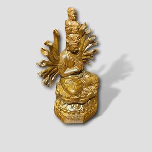 Estatua de Guanyin de madera, figura de Buda de palisandro, escultura tallada a mano, decoración budista de madera maciza, adorno espiritual para el hogar, madera natural. - Product Image 6