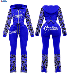 Conjunto Deportivo Personalizado para Mujer, Sudadera Corta Moderna con Cierre Trasero, Logotipo Personalizado, Conjunto Deportivo de 2 Piezas con Estampado de Leopardo - Product Image 5