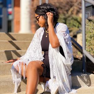 คอลเลกชันผ้าคลุมไหล่และผ้าพันคอแบบดั้งเดิมลายลูกไม้หรูหรา - Product Image 6