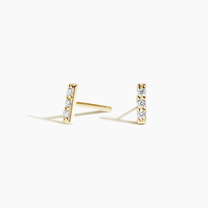 Pendientes colgantes con barra de diamantes de punta compartida - Product Image 2