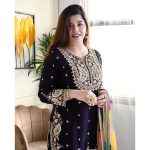 Beautiful Party Wear Top Bottom et Dupatta Set pour femmes - Product Image 6