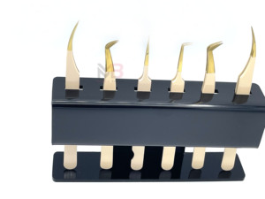 Pinzas de Extensión de Pestañas de Alta Calidad con Diseños Personalizados, Punta Puntiaguda, Acero Inoxidable, Color Dorado - Product Image 2