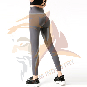 Ensemble de yoga haute performance sans couture pour femmes, taille élastique longue, soutien-gorge de sport élégant avec leggings, ensemble de yoga - Product Image 5