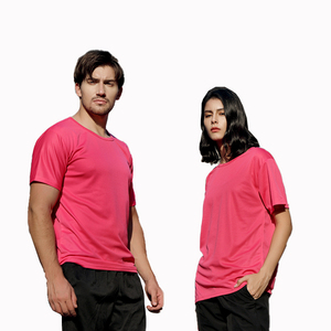 Camiseta de Punto Rosa de Manga Corta con Cuello Redondo, Corte Regular, Color Sólido, Ropa Casual para Hombre - Product Image 1