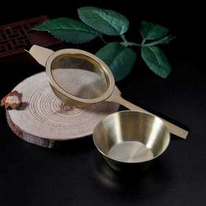 Infuseur à thé classique en maille dorée avec bol assorti, filtre à thé en maille fine pour thé en vrac, infuseur à thé réutilisable, infuseur à thé en métal durable. - Product Image 1