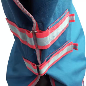 Manta Impermeable para Caballo con Cuello Alto, 3 Correas para las Patas, Doble Cierre Frontal en el Pecho, Gran Solapa para la Cola, Poliéster Ripstop 600D - Product Image 5